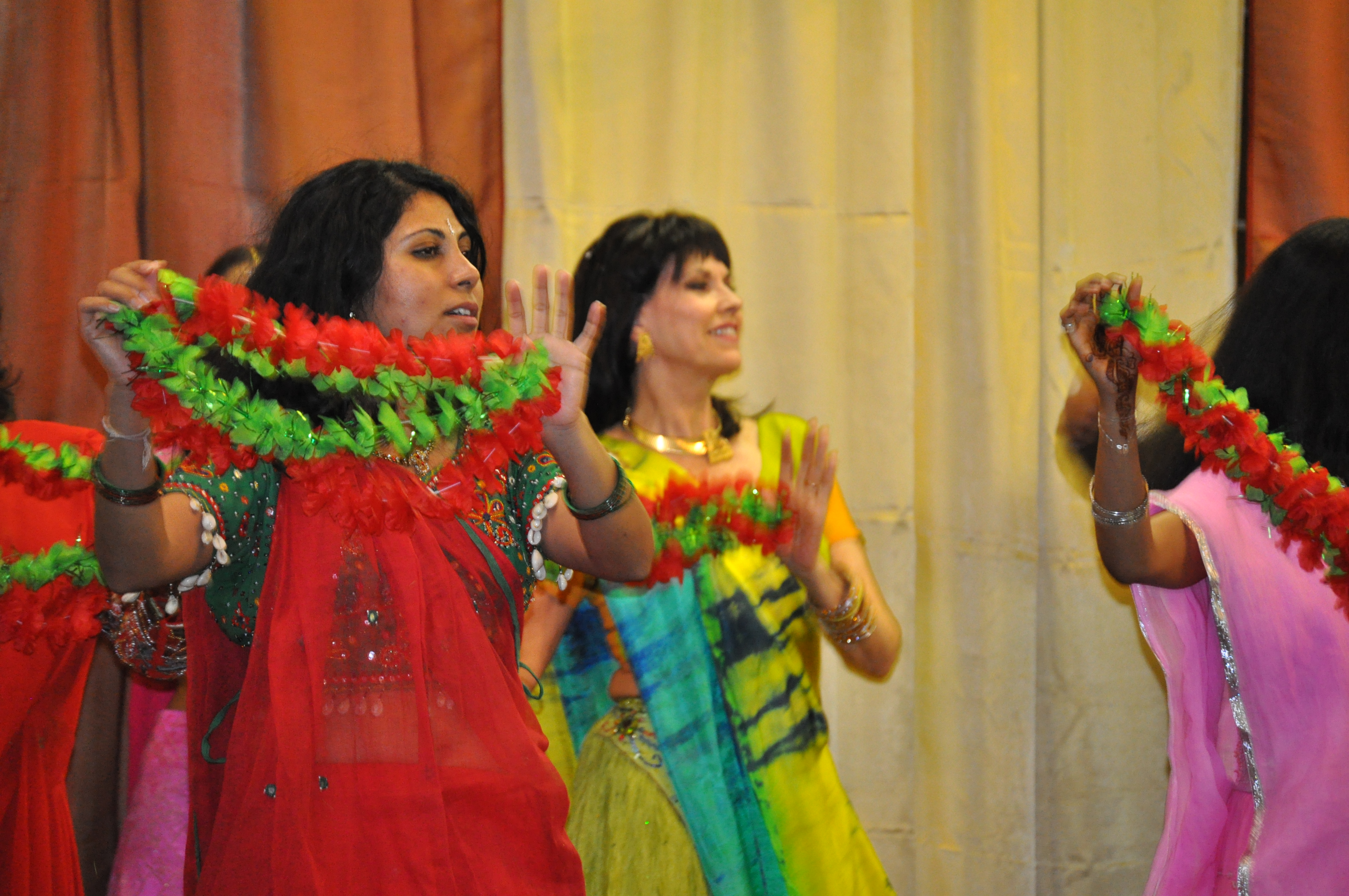 Bollywood Dancing- now in Raleigh Durham; Bollywood Indian Dance in Morrisville ;Bollywood dance in Cary; Bolllywood dance in Raleigh; Bollywoof dance in Garner NC